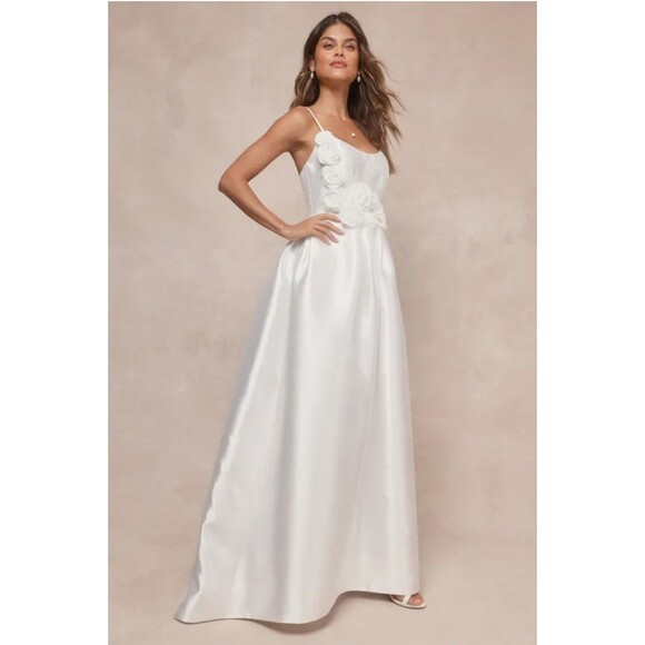 New LULUS Wmn's (L) Dreamy Forever White Taffeta Rosette Maxi Dress with Pockets - Picture 15 of 16
